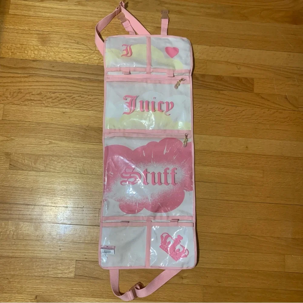 Juicy Couture Dreaming of Juicy Pink White Hanging Toiletries Cosmetic Organizer